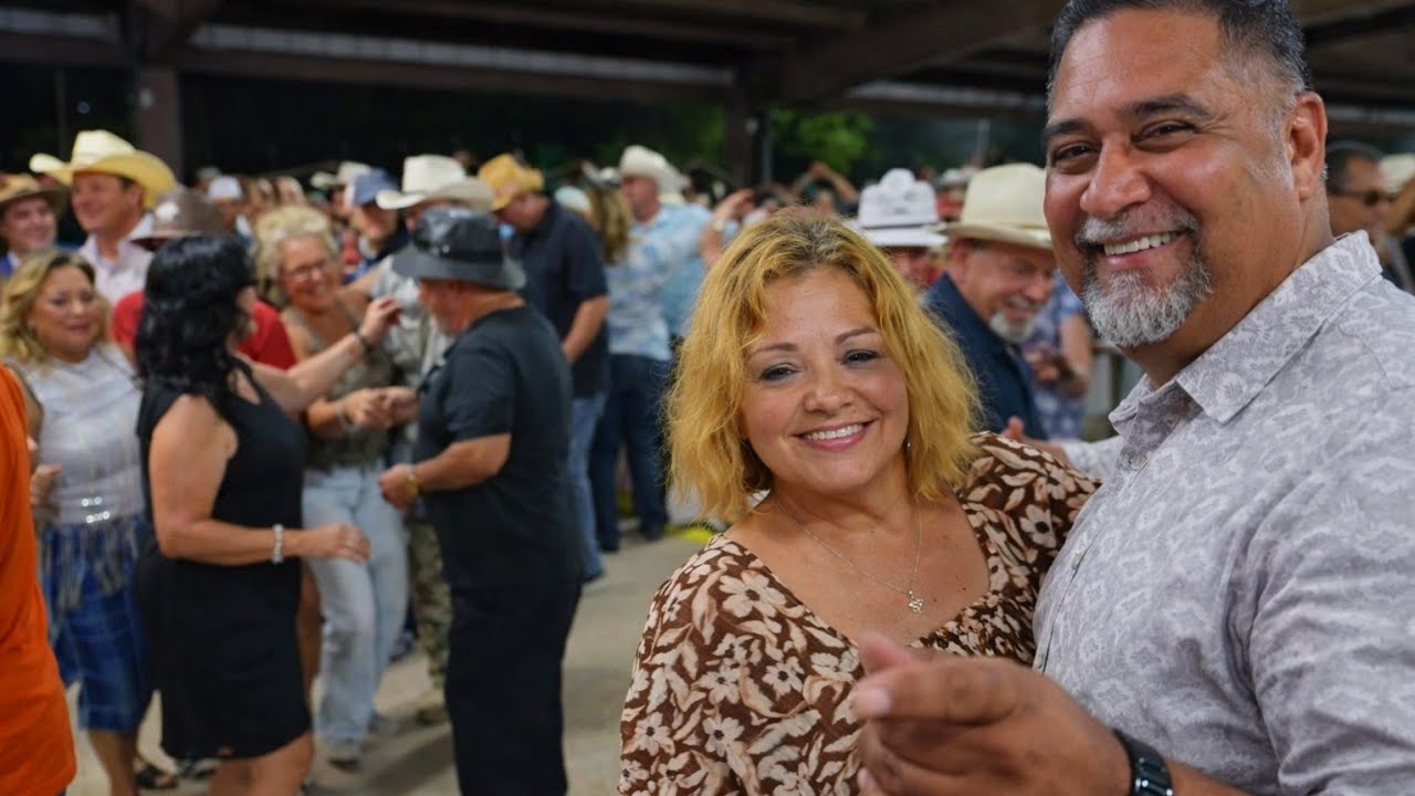 Puro Conjunto Party Time En Los Fresnos Tejas!!!