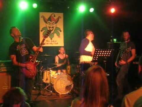 Joker All Star Band. feat. Alex Agnew: Enter Sandman