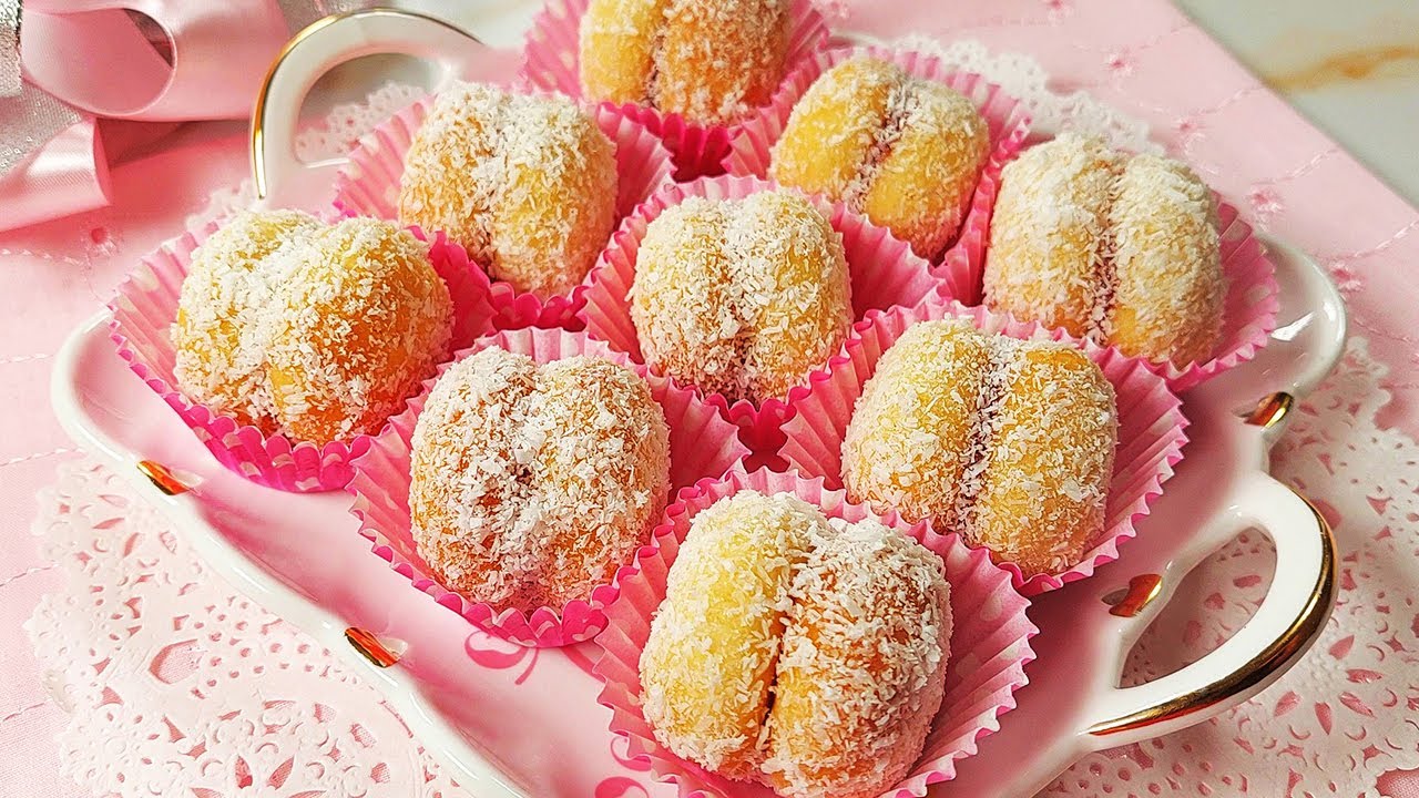 СЛАДКИ с кокос. Тази рецепта е излязла от РАЯ!