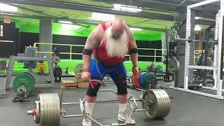Big Bad Santa hitting 683 for an easy 5