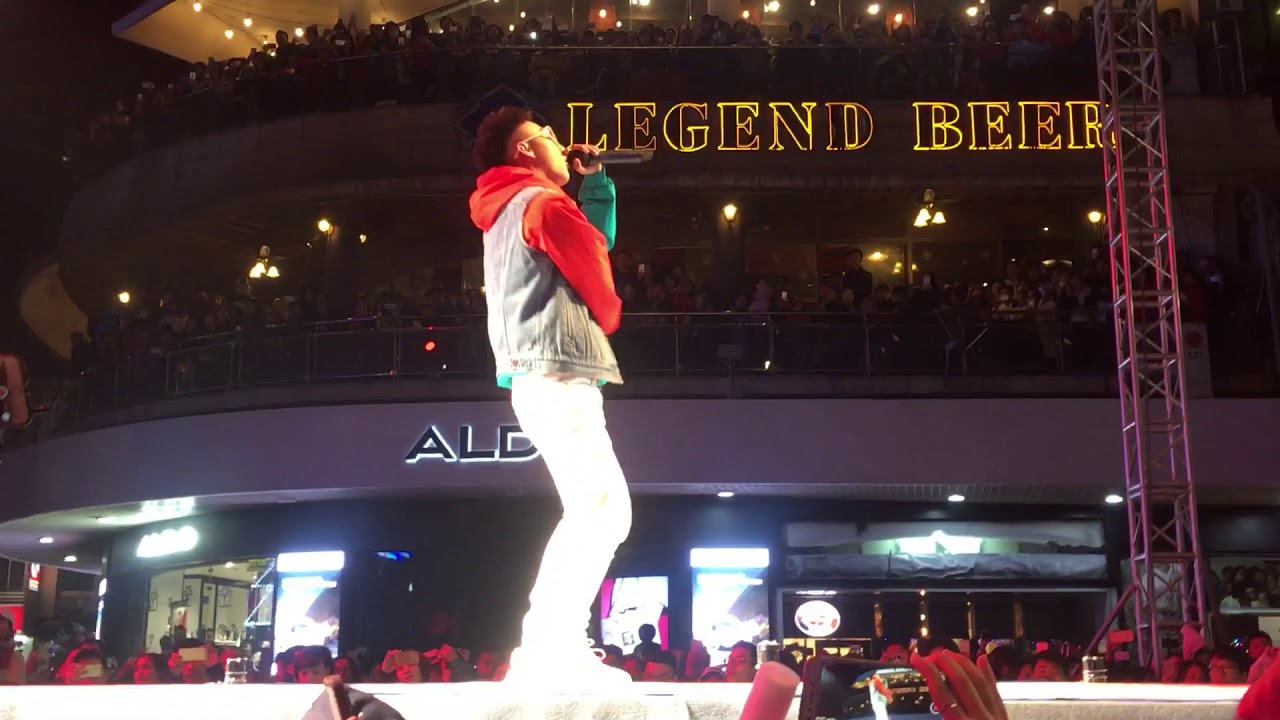 sơn tùng mtp-hồ gươm-canifa fashion for all(17/12/2017)