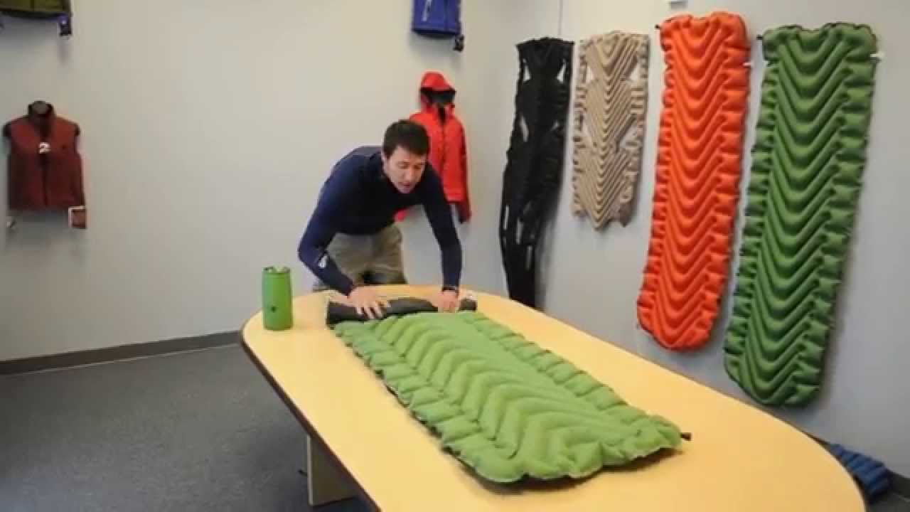 Rolling Packing Your Klymit Static V Camping Pad Youtube