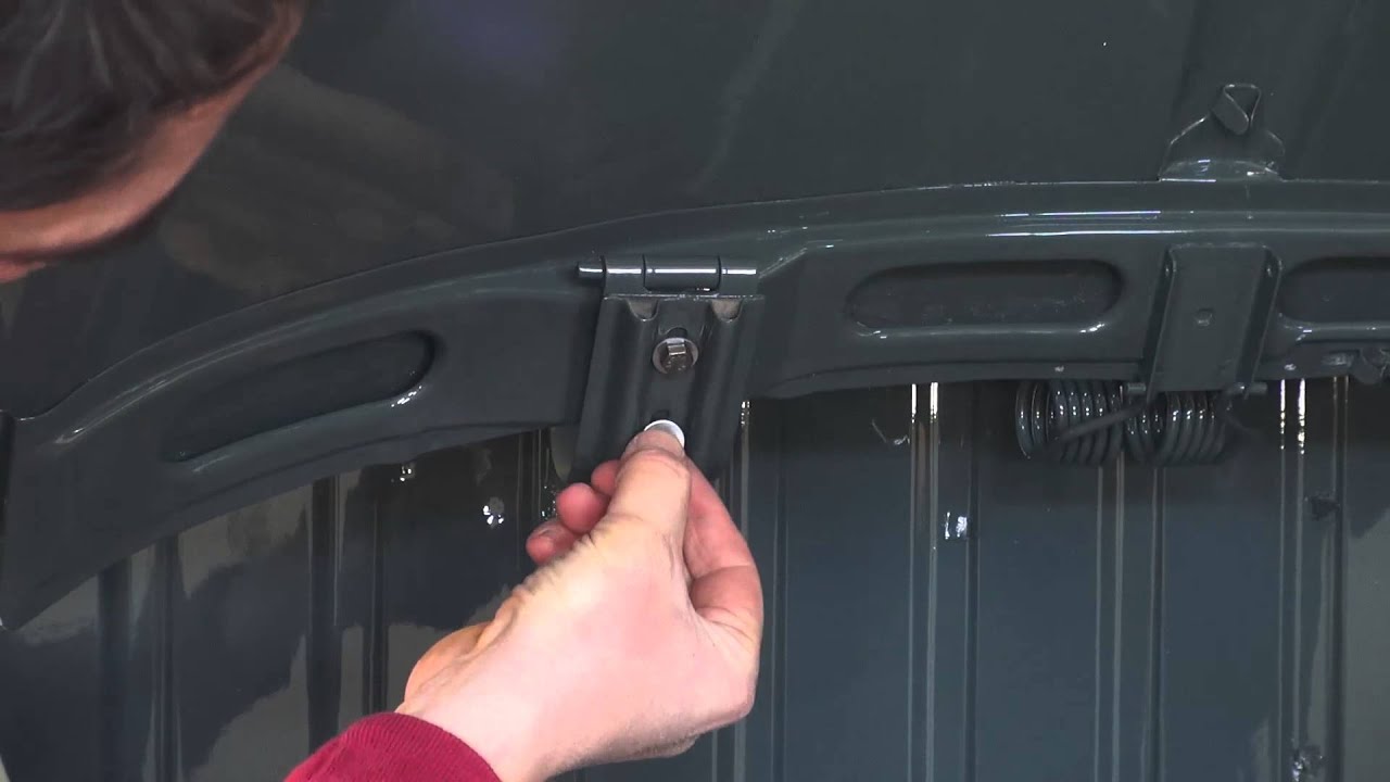 How to install vw bug pop out windows