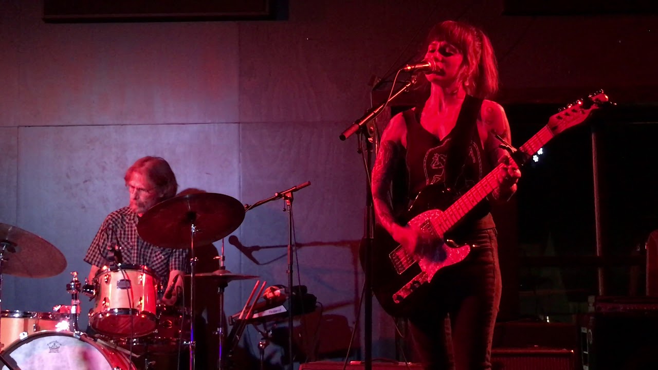 Caitlin Kraus with Mark Hellenberg "Follow Me"