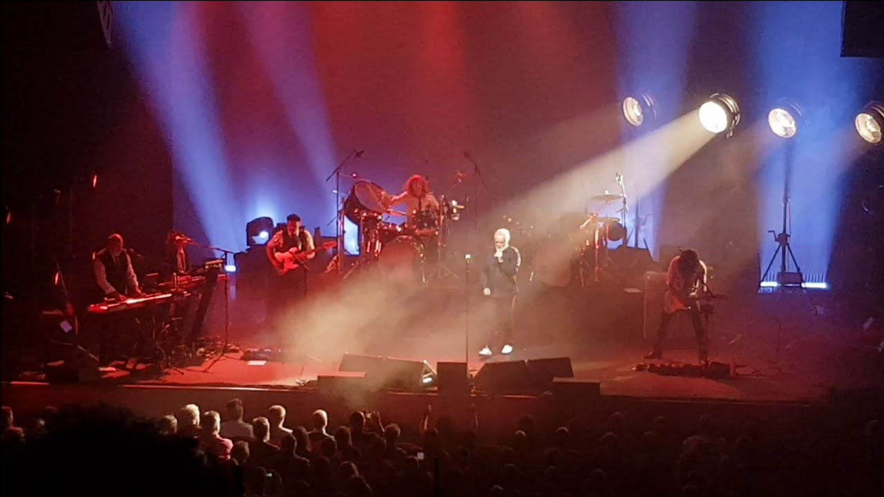 Roger Taylor - Up (Live, G-Live, Guildford, 19.10.2021)