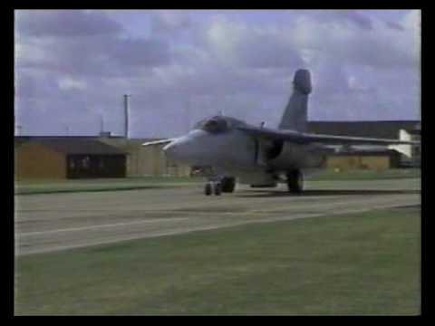 Download General Dynamics/Grumman EF-111A Raven