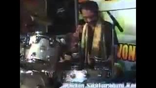 Gery mahesa antara senyum & perang