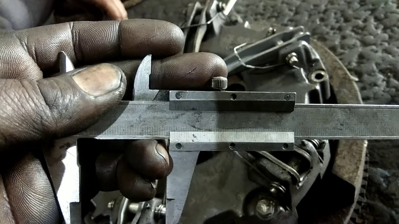 swaraj 855 Fe clutch finger setting kaise karen