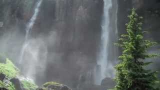 Black Bear Pass - Bridal Veils Falls Black Bear Pass - Bridal Veils Falls