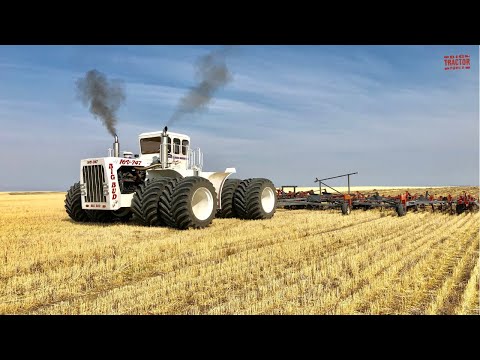 Vidéo: Quel est le plus gros tracteur Big Bud ?