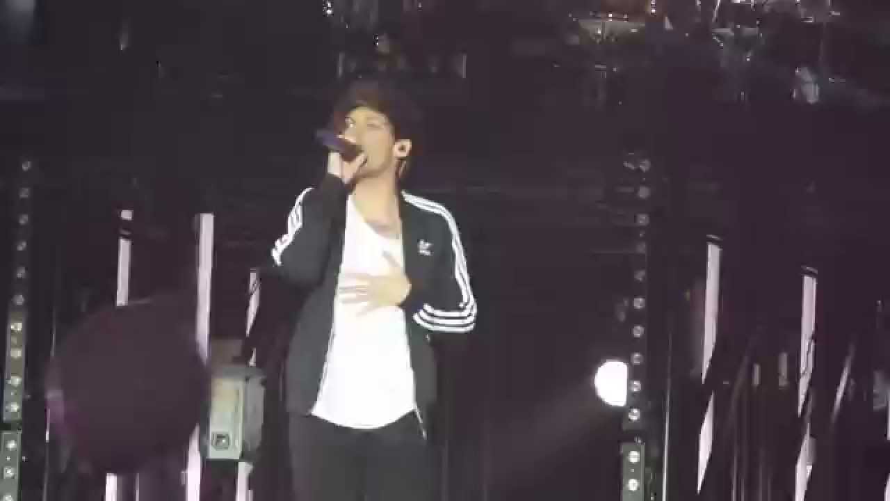 One Direction Clouds 4/10/15 Manchester OTRA (HD)