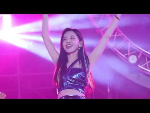 Kelly于文文 | 『浪花』 直拍 永远开心 永远蹦蹦跳跳呀宝宝 | 230709 十九峰机车音乐节