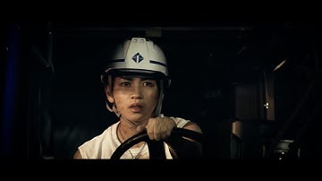 岩橋玄樹、建設現場で正体不明の“穴”に遭遇　元SKE48須田亜香里と姉弟役で共演　映画『男神』予告編