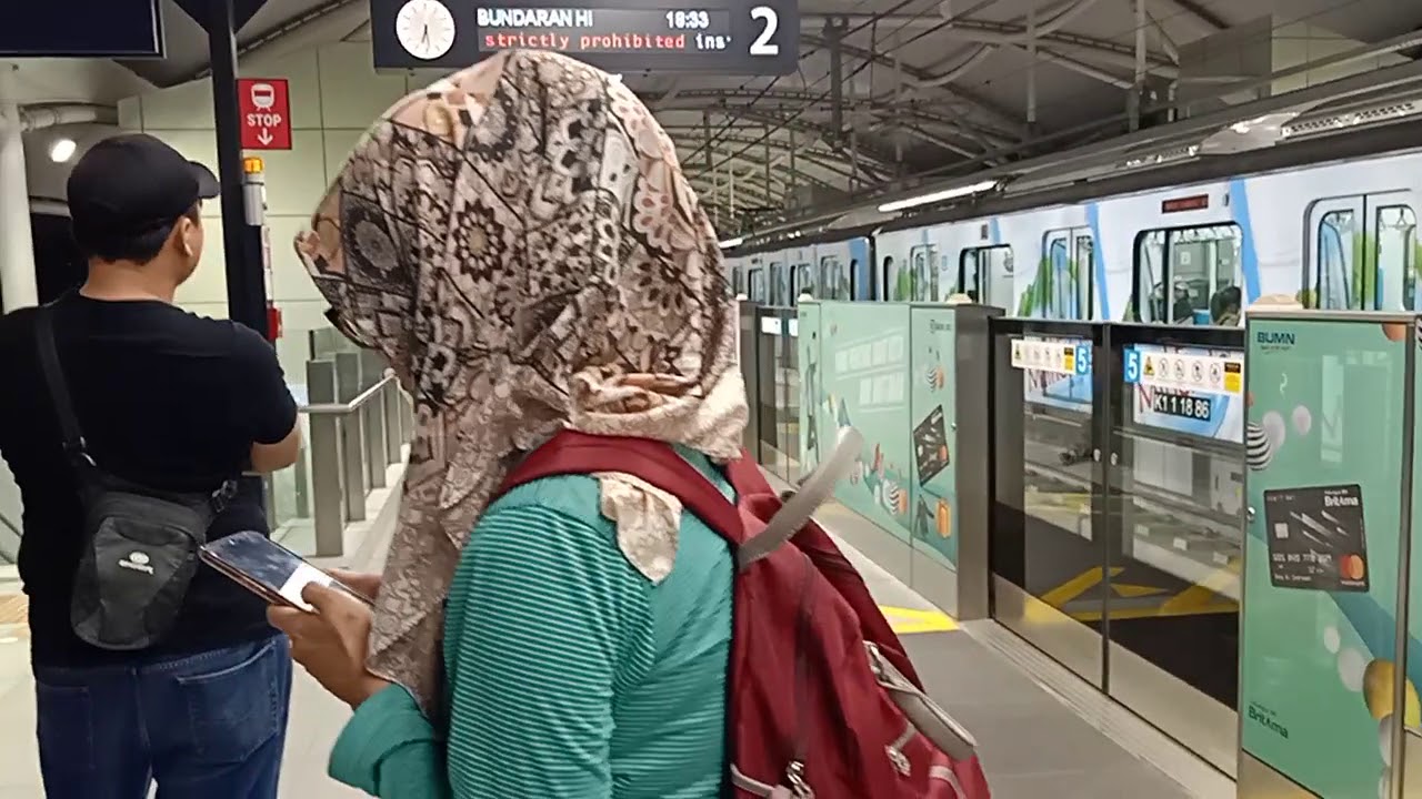 Naik MRT 