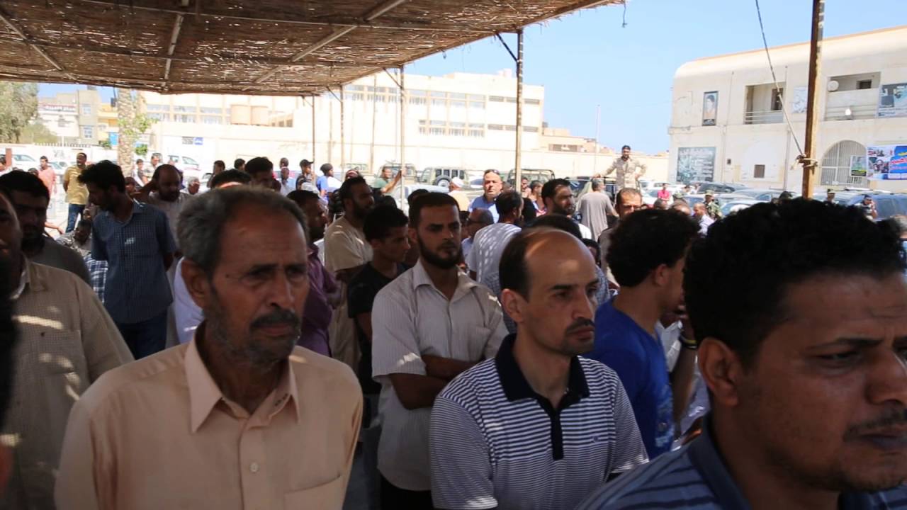 تغطية خاصة لجنازة 6 شهداء للكتيبة 309 مشاه طبرق بمحور قنفوذة بنغازى  الثلاثاء 30 اغسطس 2016