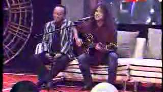 Download Lagu You Make My World So Colourfull MP3 Download Lagu You Make My World So Colourfull MP3
