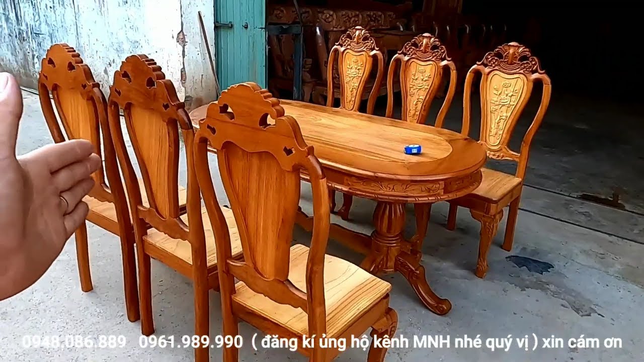 Bàn ăn gỗ Căm Xe 6 ghế rẻ có giá cả hợp lý và chất lượng tốt, phù hợp với nhu cầu của nhiều người tiêu dùng giữa cuộc sống. Với sản phẩm này, bạn sẽ không còn phải lo lắng về giá cả mà vẫn được sở hữu một bộ bàn ăn gỗ tốt nhất. Hãy tham khảo những hình ảnh đẹp và chi tiết về sản phẩm trên website của chúng tôi để có được giải pháp tiết kiệm nhất.