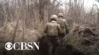 Tensions rise between Ukraine and Russia as forces gather along border