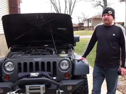 2010 JEEP  engine knock on start up. cold start - YouTube