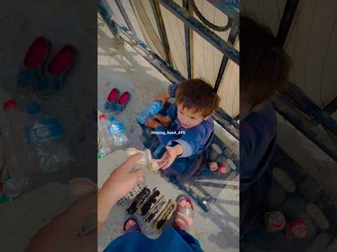 Helping poor boy😓😭💔