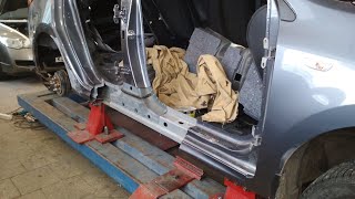 картинка: Новая Kia rio 4, сильный боковой удар.
