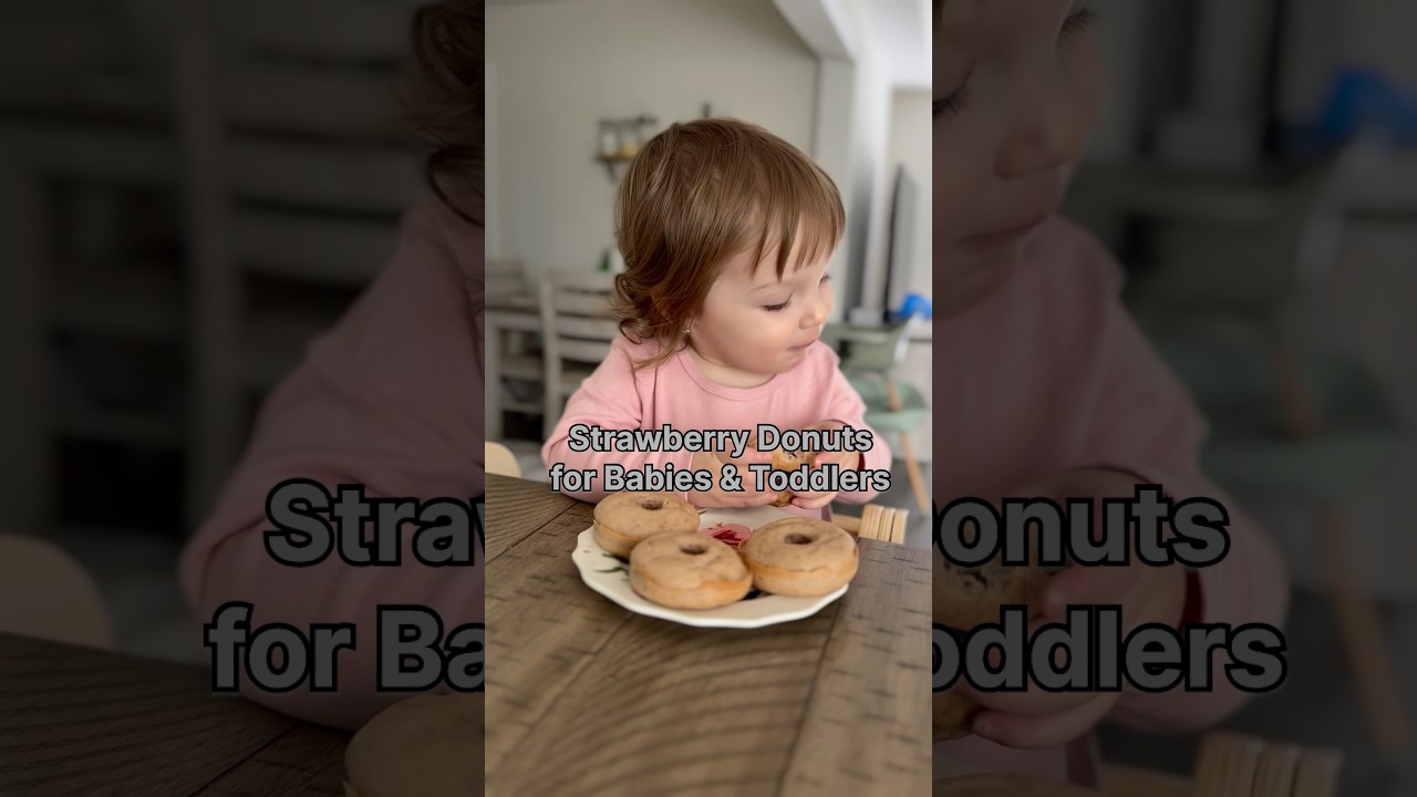 Strawberry Donuts 🫶🏻 