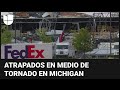 Paso de un tornado deja al menos 50 personas atrapadas en un centro de FedEx: la sede quedó destruid