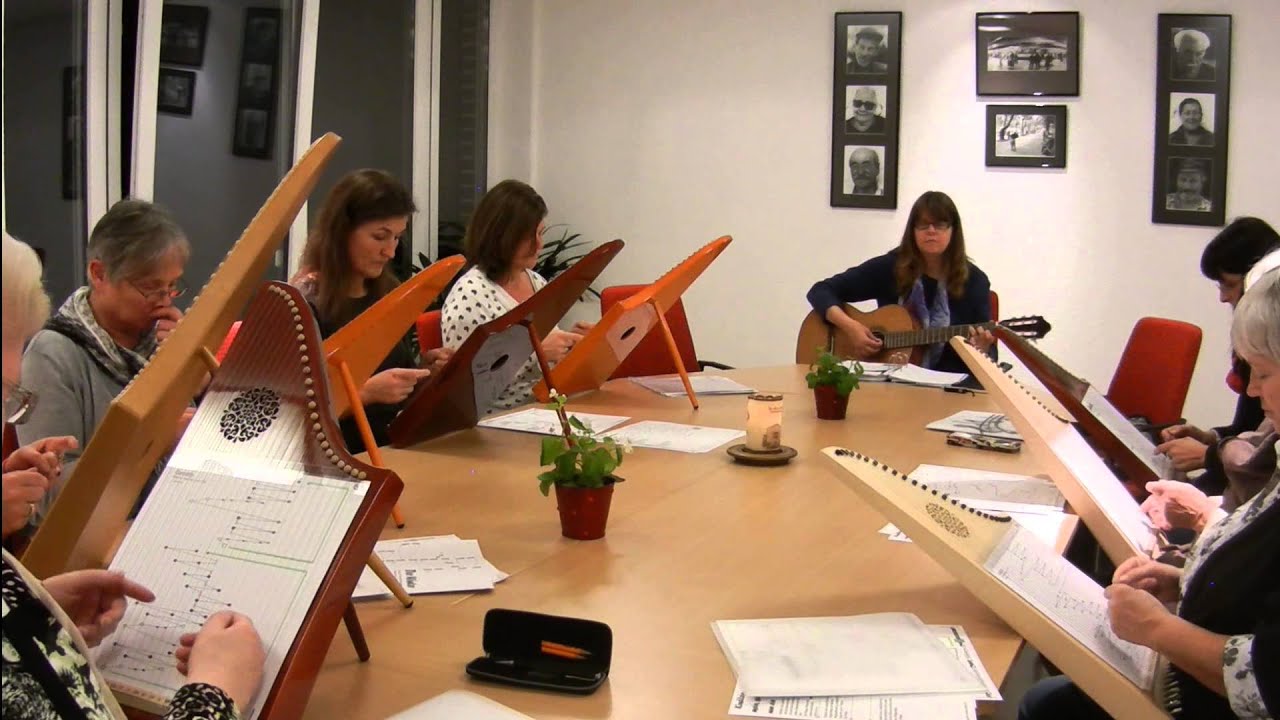 ♪♪Gavotte♪♪   🎶Veeh-Harfen Ensemble Saitenwind 🎶