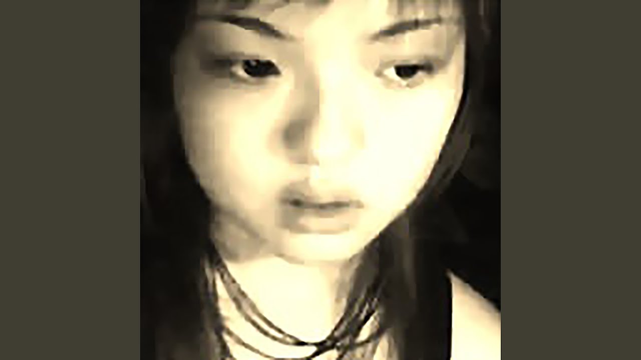 Watch 別 on YouTube Watch 別 on YouTube
