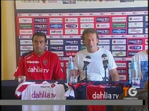 Cagliari : Massimo Cellino presenta Simone Barone ...