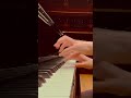 手がはやい男
