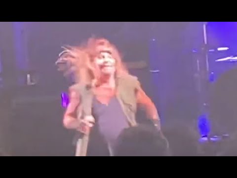 MÖTLEY CRÜE's Vince Neil performed at VetFest in Oswego, Illinois video now posted ..