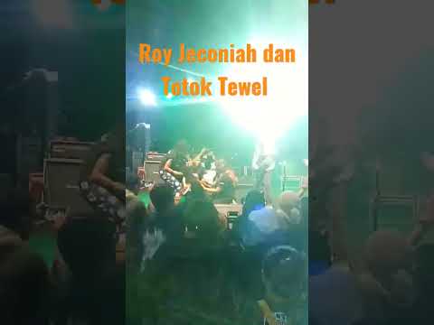Roy Jeconiah dan Totok Tewel | duo rock legend
