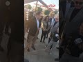 إشادة عالمية بالأقصر حوار ودي بين رئيس الوزراء وأحد السائحين
