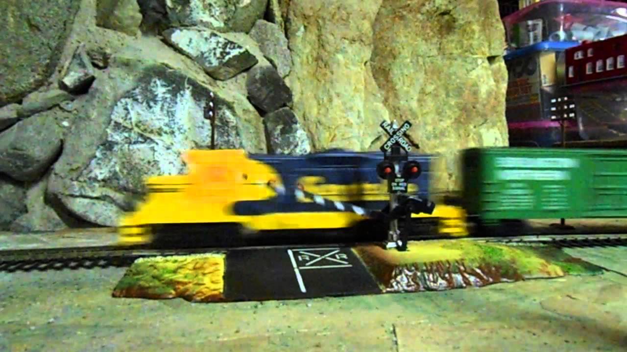 Tyco HO scale Operating Crossing Gate YouTube