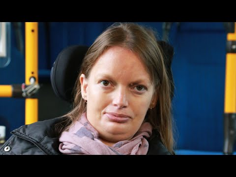 Video: Sådan finder du servicehunde til handicappede