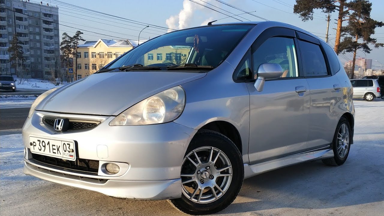 Хонда фит 1 поколение. Honda Fit 1. Honda Fit 2001. Хонда фит первое поколение. Хонда Fit 1 поколения.