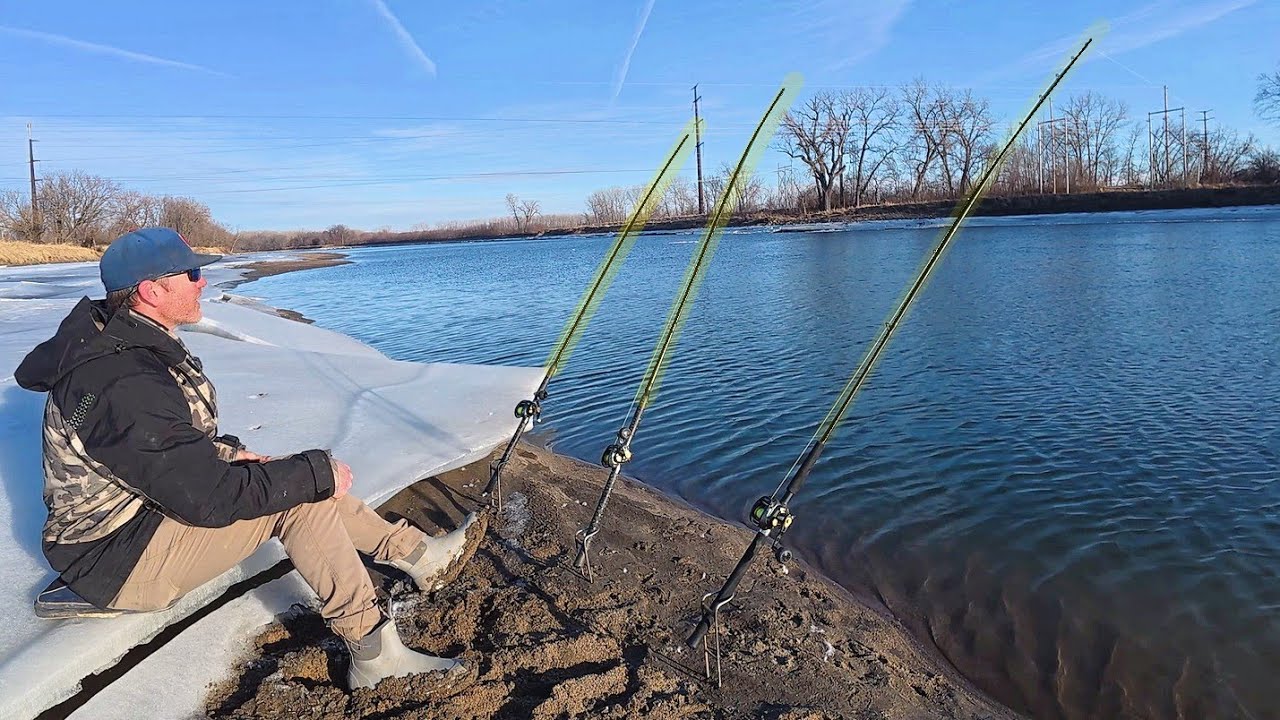 This DEEP River Hole Was LOADED!!! (Absolute Beat Down)