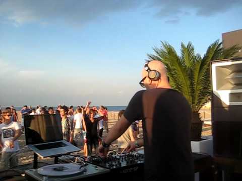 Luca Bacchetti @ El Macarena Mar Beach Club Barcel...