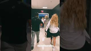 Ya está en los ensayos de los #premiosjuventud Paulina rubio