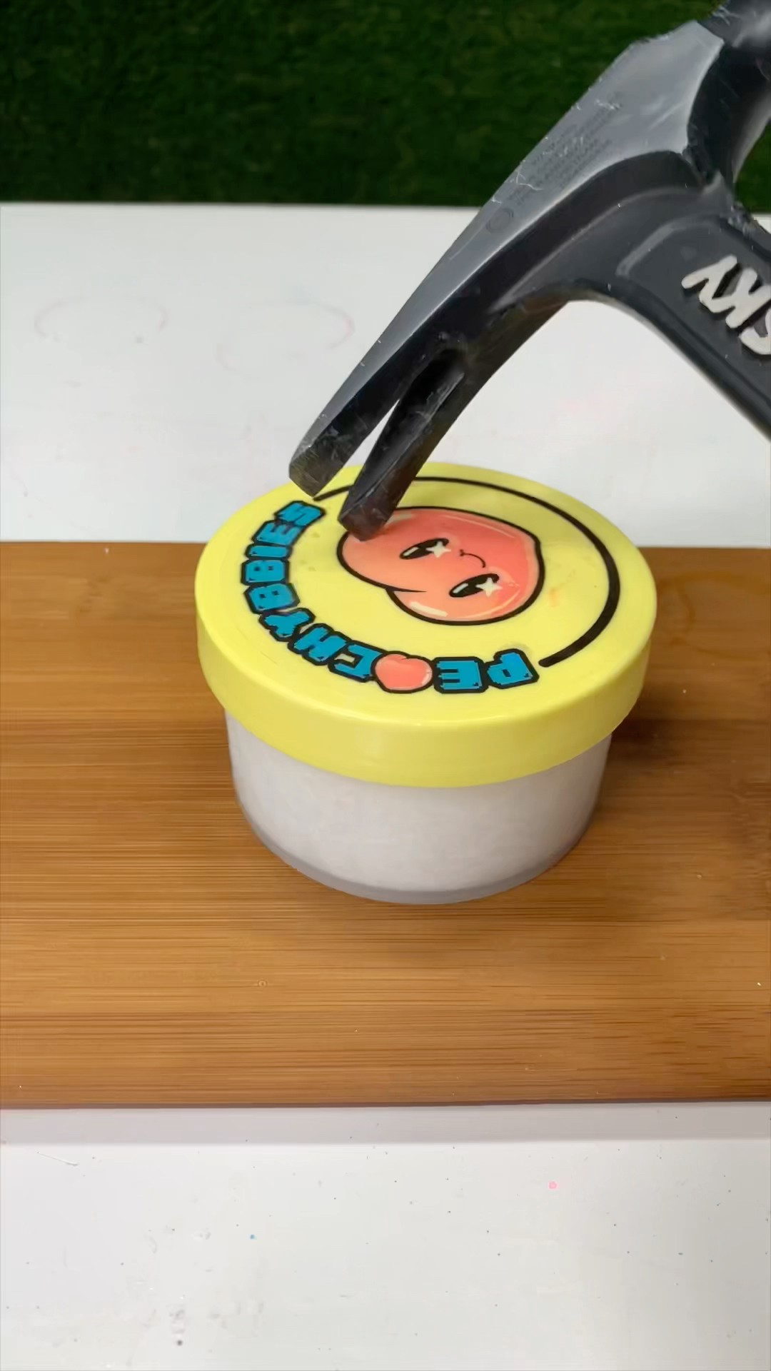FREEZE A Clear Slime?!
