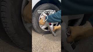 Comment réparer provisoirement un pneu crevé avec une bombe anti-crevaison ?