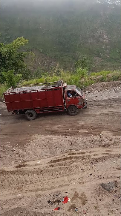 rino umplung muatan pasir full menolak punah. #tanjakan kali gendol Lestari
