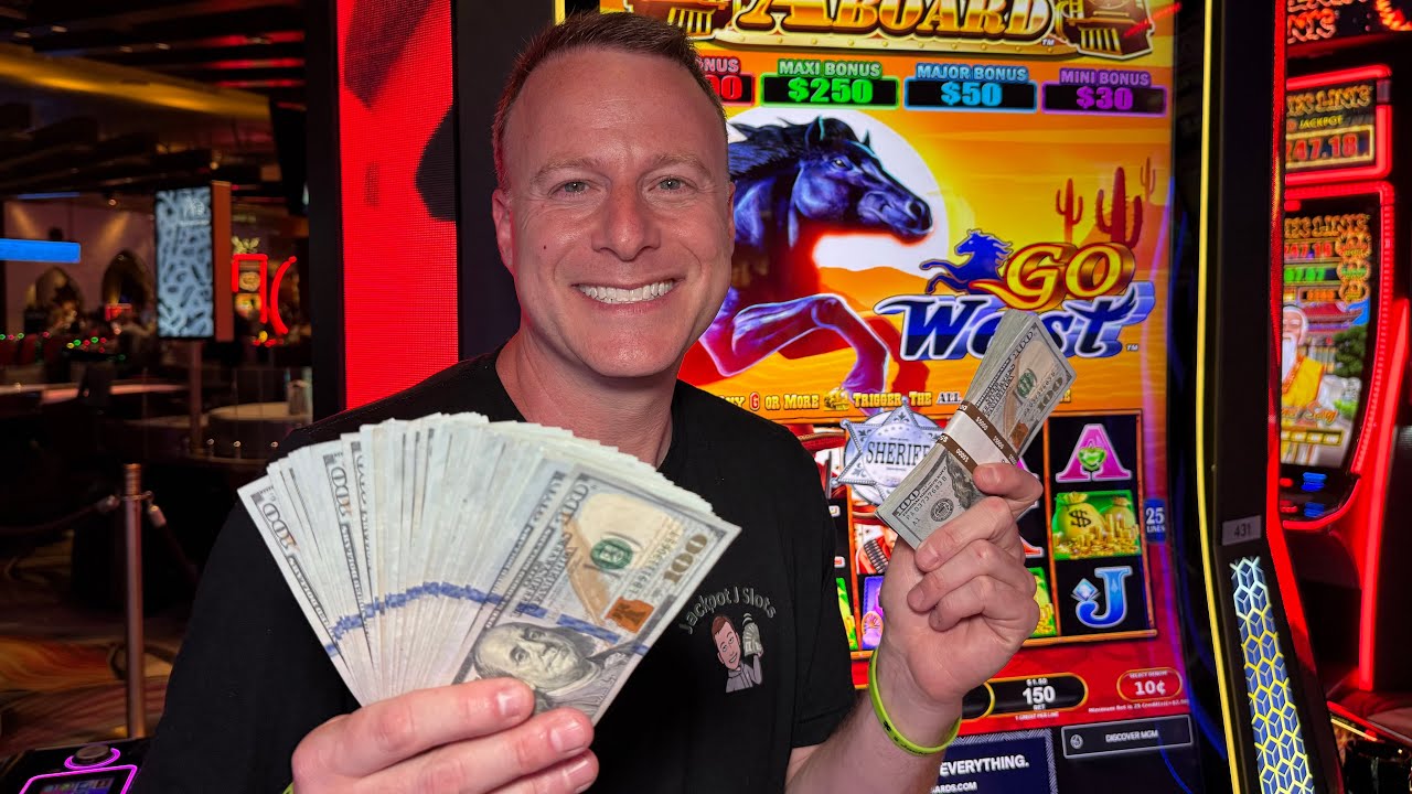 casino thế giới Playing Every All Aboard Slot Machine Until I Hit A Bonus!