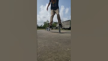 Bs boardslide in slow motion #shorts #skateboarding #skateboard #skatepark #skater #boardslide
