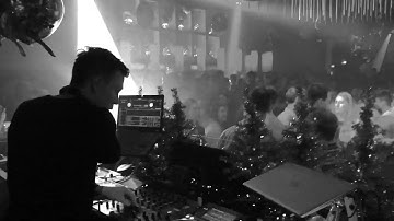 Hanging Tree - Michael Bibi, Man With White Gloves @ Mia Night Club Cham