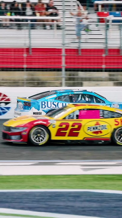 New angle of Chastain trying to back into Round of 8
