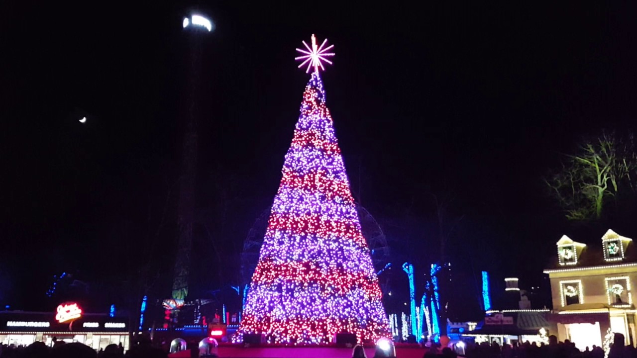 Christmas time at Great Adventure YouTube