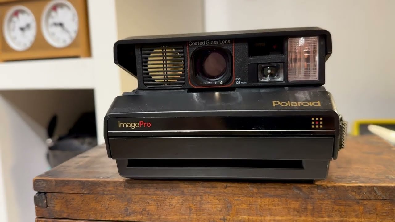 Superb clamshell Polaroid Image Pro camera photo film vintage