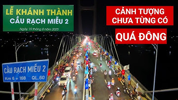 Ban đêm dòng người tấp nập đổ về Cầu Rạch Miễu 2 tham quan trước ngày khánh thành thông xe 19/8/2025